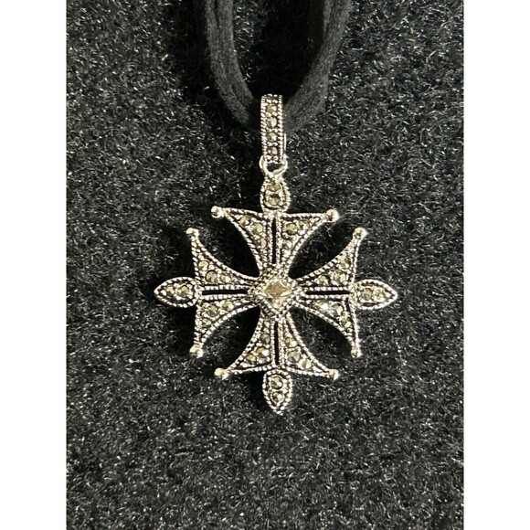 Park Lane RENAISSANCE Necklace Genuine Marcasite Maltese Cross Pendant J273 - Picture 3 of 11